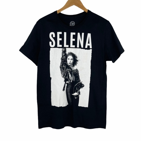 Official Selena Tops - Official Selena Tee Graphic T-shirt Black M